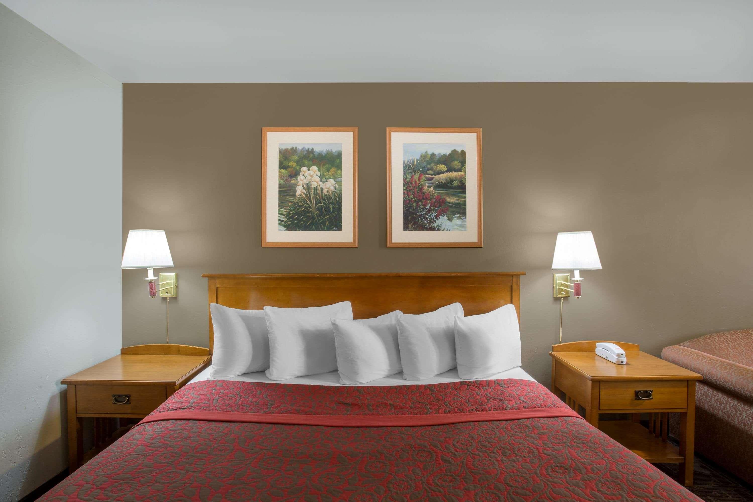 Days Inn By Wyndham Прово Екстериор снимка